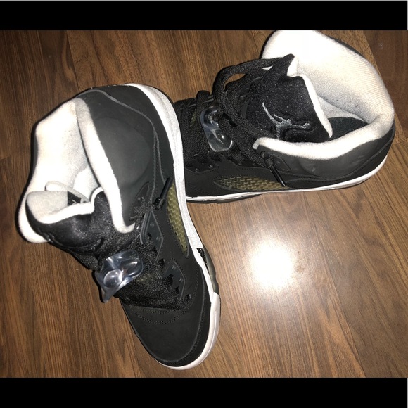 Retro Jordan 5s - “Oreos” - Picture 2 of 4